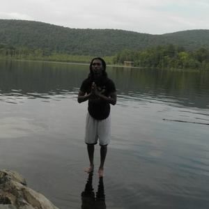 Meet your Posher, Clyde